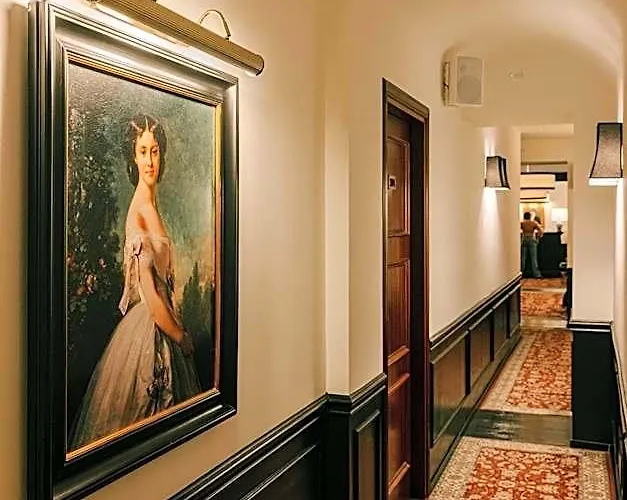 Hotel V Collection Condotti Roma