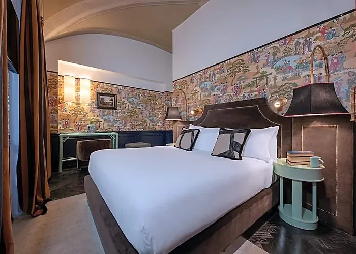 Hotel V Collection Condotti Roma